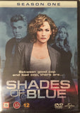 Shades of Blue - Kausi 1 *SUOMITXT* (2016, Jennifer Lopez, Ray Liotta, 3 DVD)